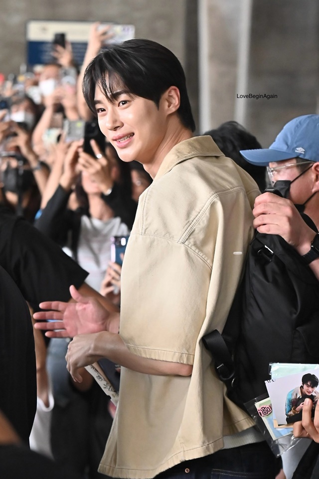 Byeon woo seok in Thailand