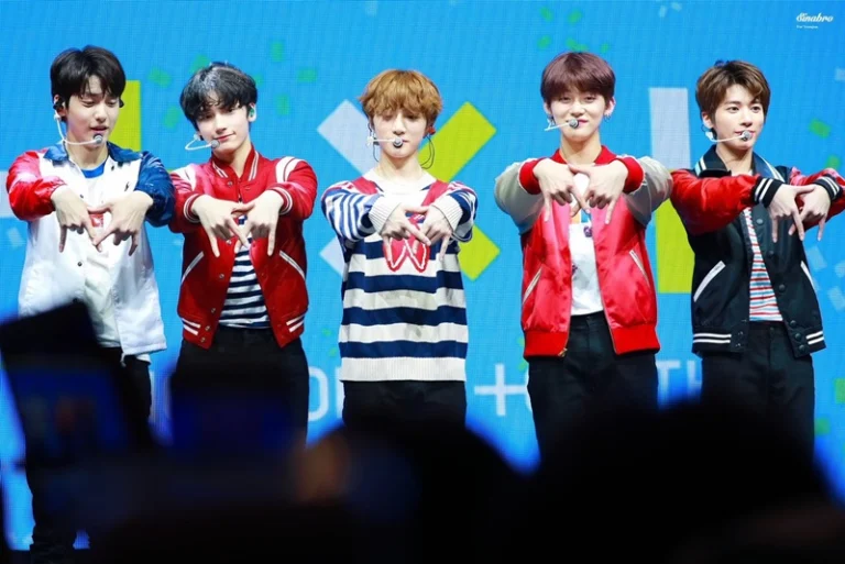 TXT,TOMORROW X TOGETHER , ทีบายที