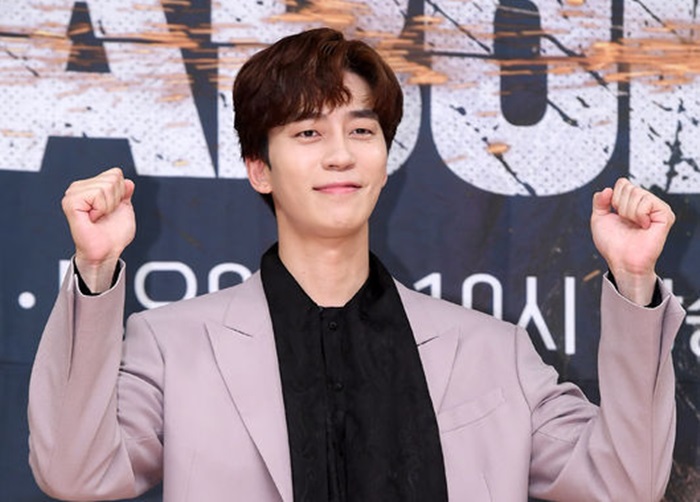 Shin Sung Rok , ชินซองรก