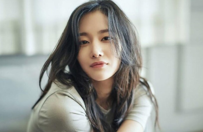 Jeon Jong Seo , จอนจงซอ