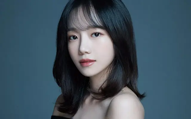 Jo Yu Ri