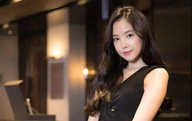 Son Na eun