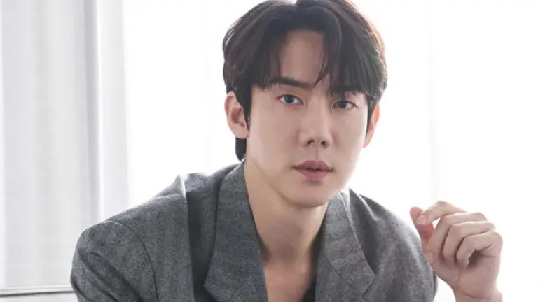 Yoo Yeon Seok