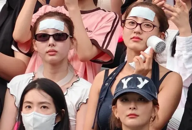 Nayeon , Jihyo
