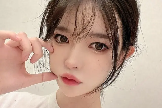 BJ Ah Young