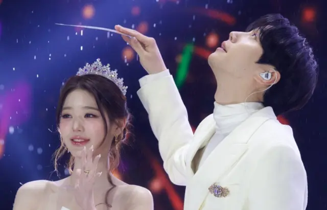 Lee Jun Young, Jang Won Young