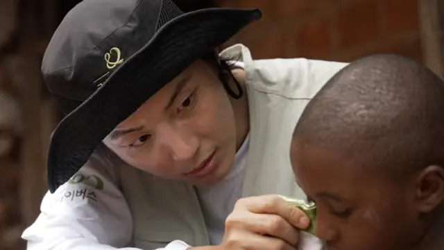Yoon Shi Yoon