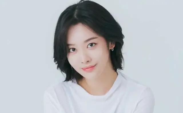 Cha Joo Young